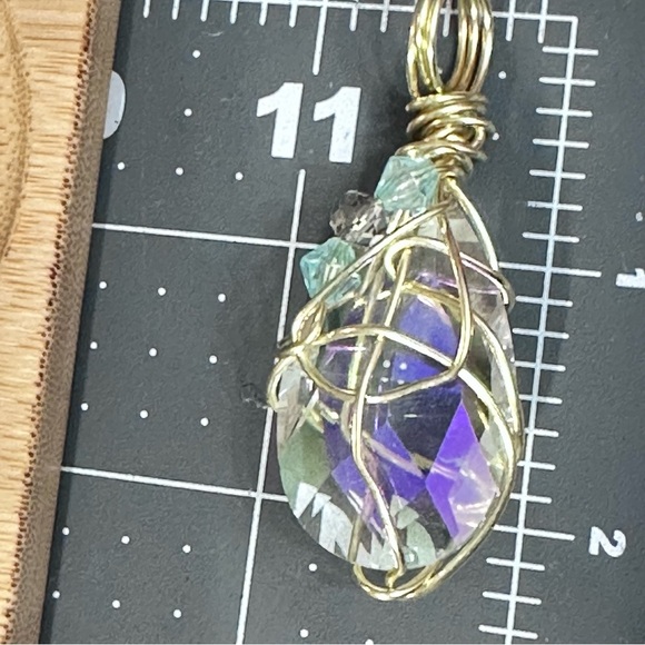 Handmade Prism Crystal Pendant Necklace with faceted glass accents Wire-Wrapped - Picture 7 of 11